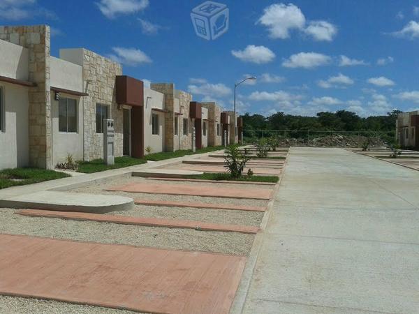 Casa al norte hacia conkal