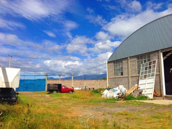 Bodegas en zona industrial