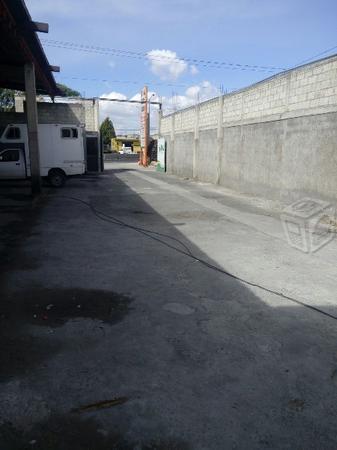 Bodega, vía corta Santa , de 150 metros