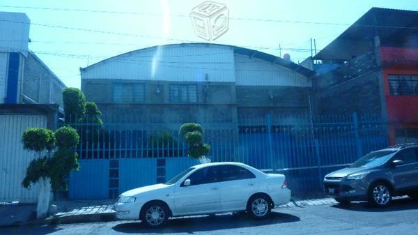 Bodega en santa maria aztahuacan buena ubicacion