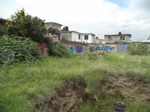 Enorme Terreno Residencial sobre Avenida Principal