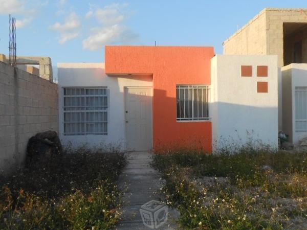 Casa en venta en los almendros de ciudad caucel