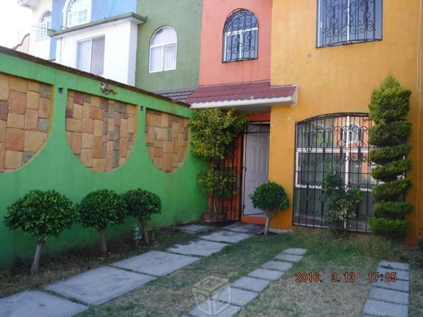 Bonita Casa 2 plantas -Ex Hda San Felipe, Coacalco