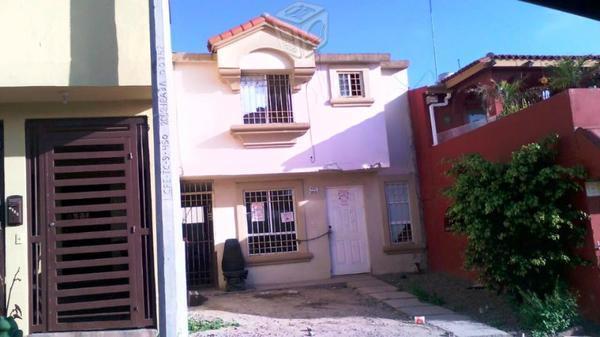 Bella casa en residencial santa fe 1ra seccion