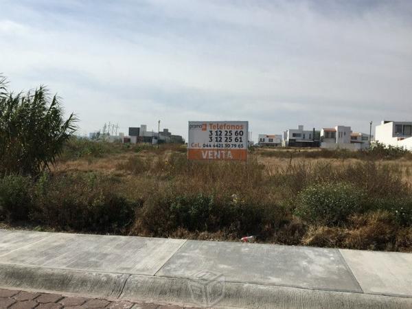 Terreno en pedregal de vista hermosa