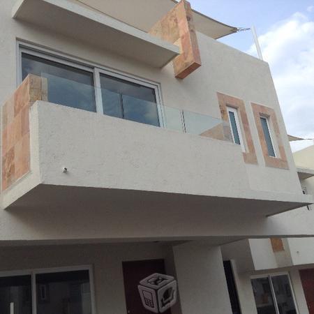 Se renta casa nueva en Cumbres de Juriquilla