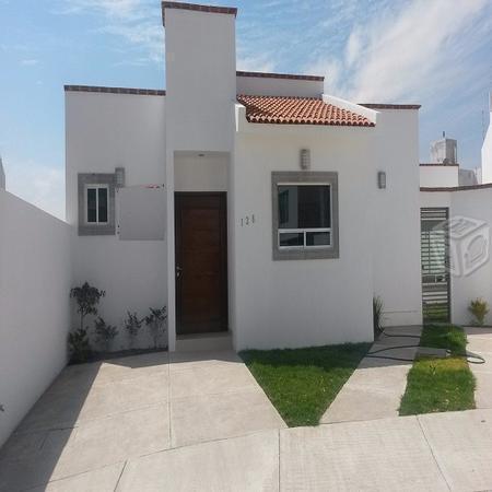 Venta de excelente casa en punta juriquilla