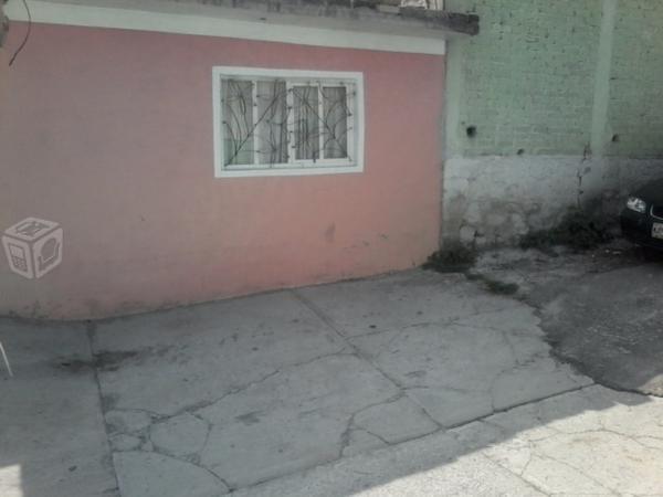 Casa con 2 viviendas en Tulpetlac ecatepec