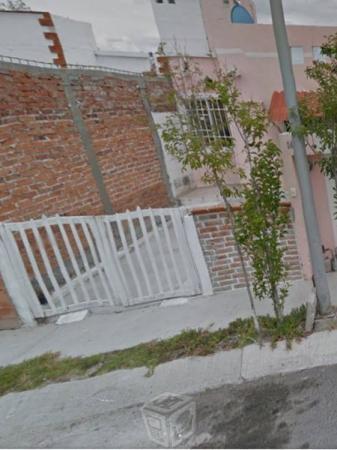 Se traspasa casa en fuentes de balvanera