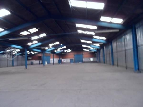 Bodega en condominio de 1 150m2 tlalnepantla