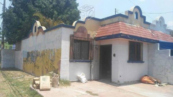 Casa para negocio en av. federalistas