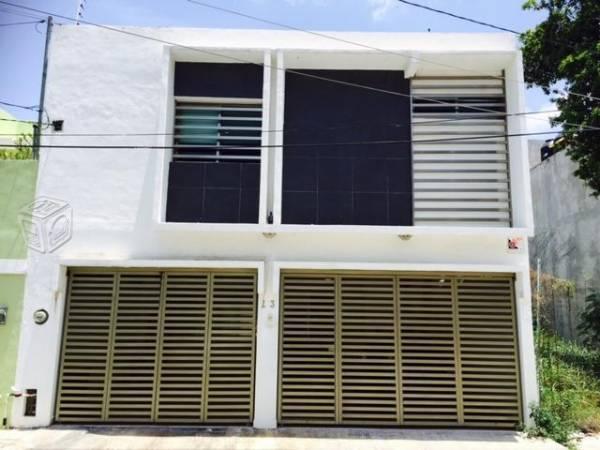 Venta casa en fraccionamiento pamica cancun q. roo