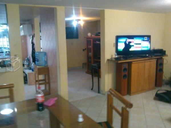 casa en Col. cerrada. Con Baño de vapor