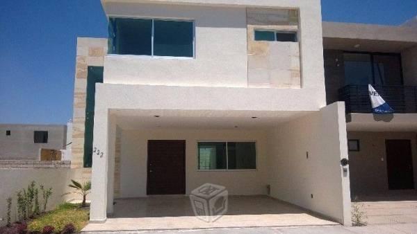 Casa en venta en santa lucia mc272