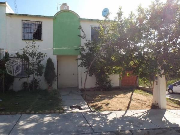 casa con terreno en san agustin