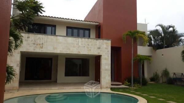 CASA VILLAS DEL LAGO