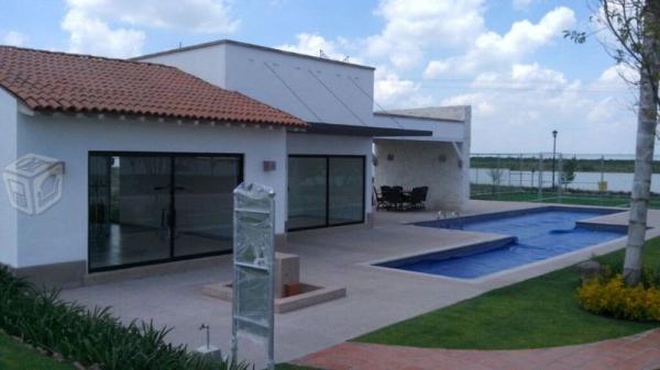 Terrenos Residenciales con Casas Club