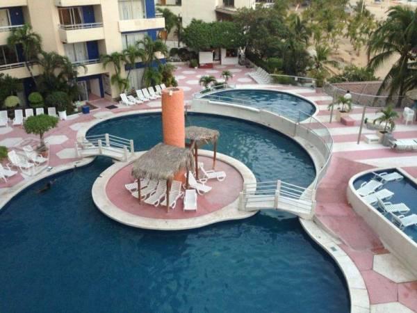 Acapulco Playa Suites,Julio Agosto,finsem 4 noches