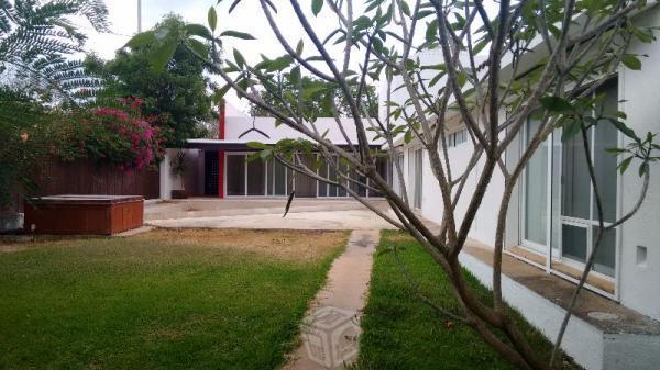 CASA en La Ceiba con 1.200 mq de terreno