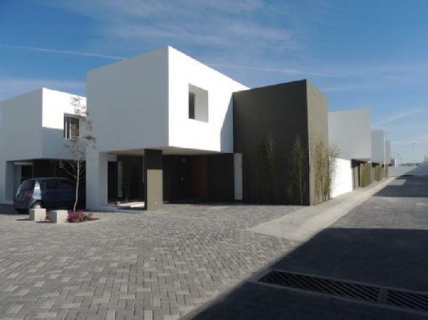 Casa en Juriquilla Santa Fe en México, Querétaro - $16,800 MXN mensual